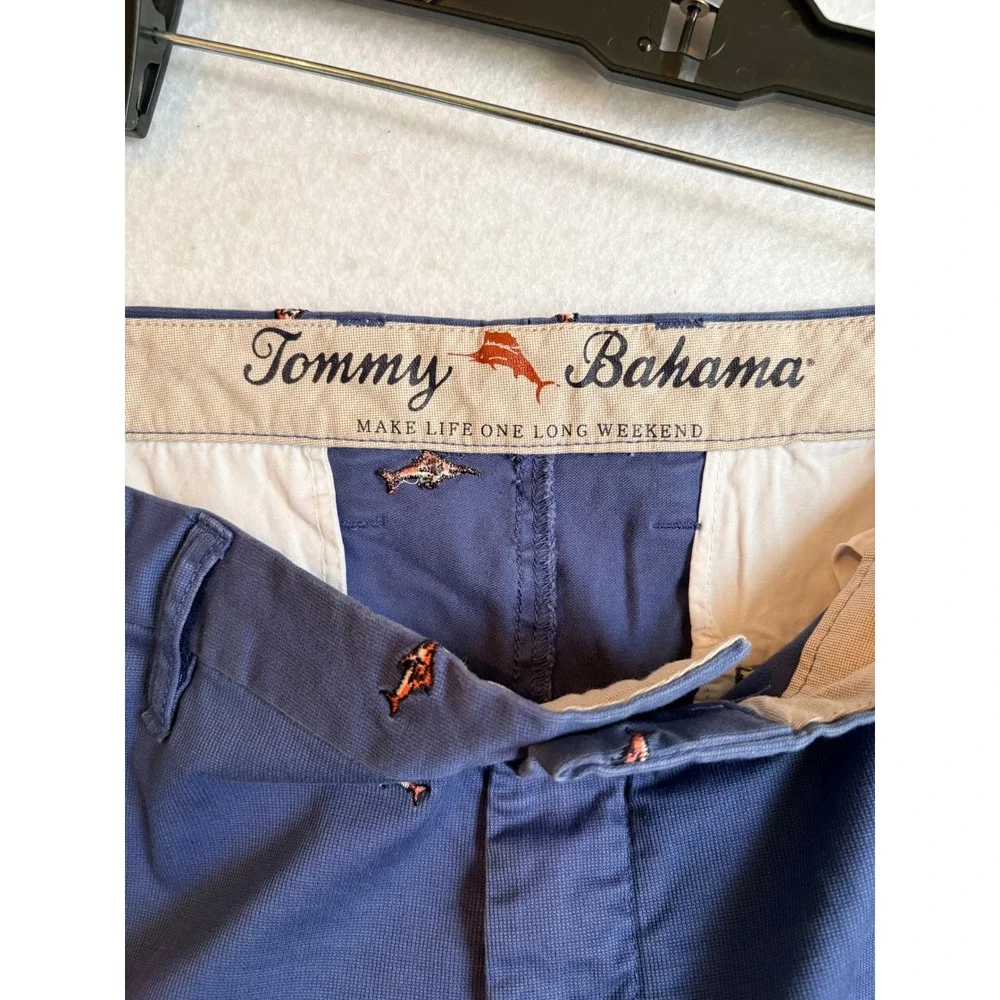 Tommy Bahama Mens Blue Marlin Embroidered Chino Shorts Size 38 Cotton Stretch - Picture 4 of 6